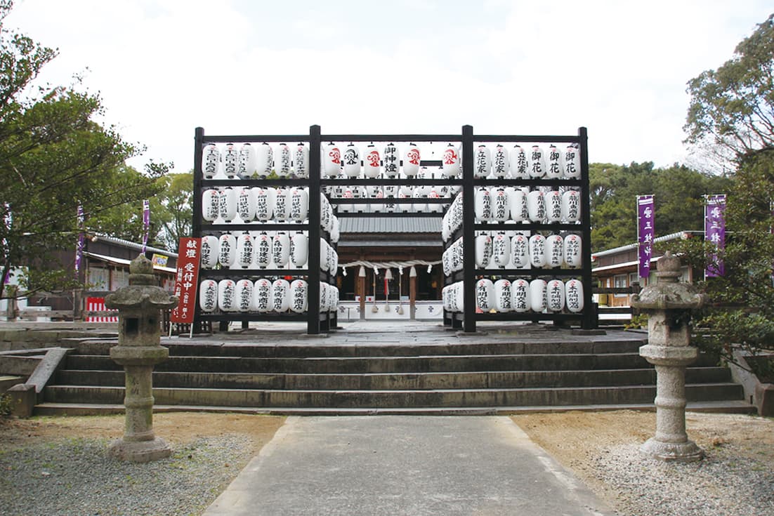 三柱神社