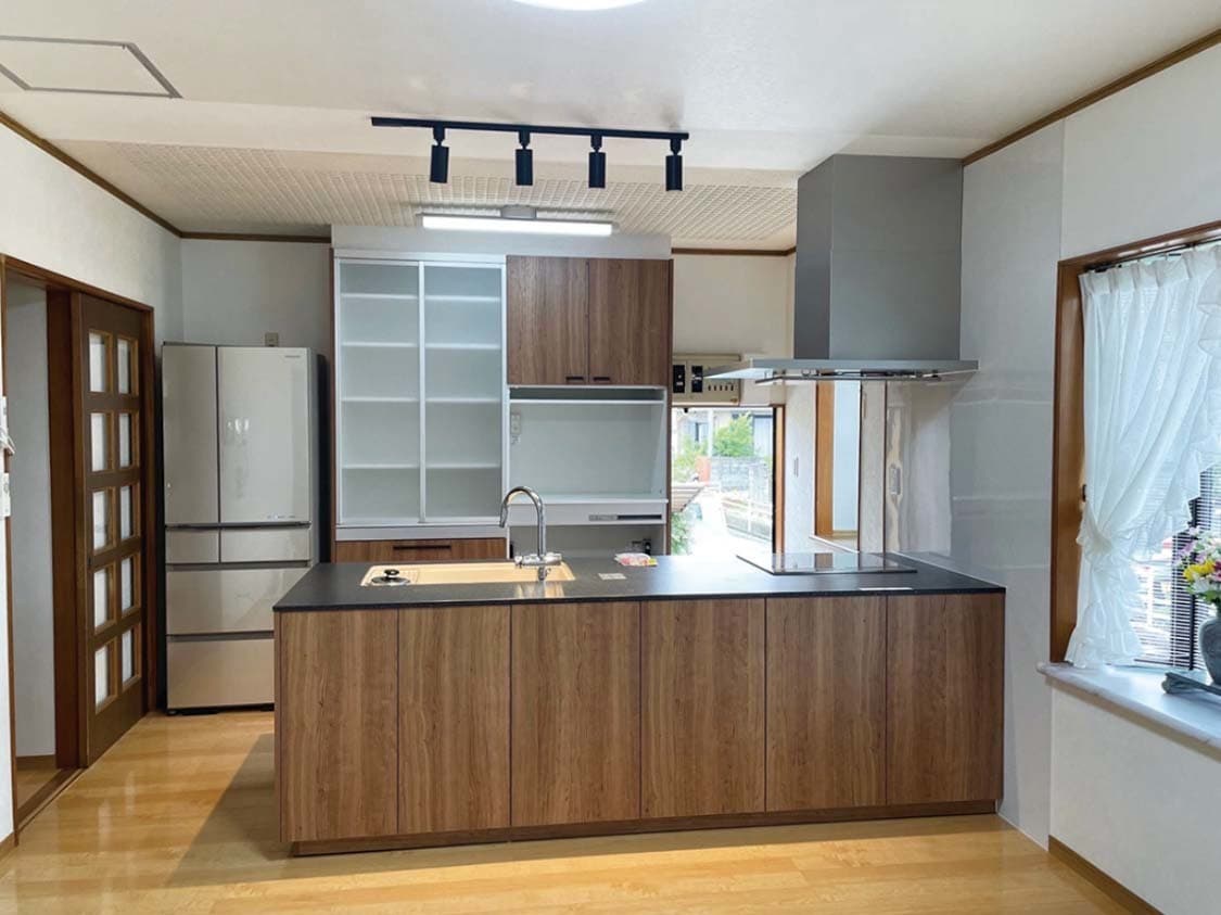 柳川市のリフォーム施工事例:システムキッチンリフォーム